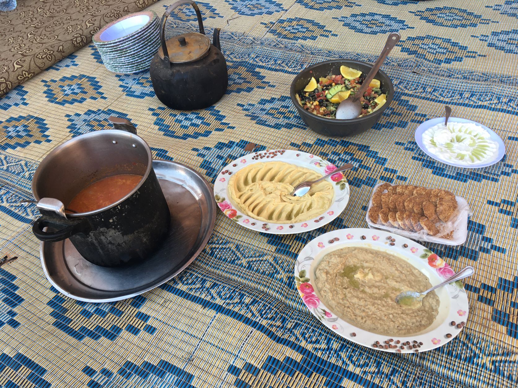 lunch in wadi rum